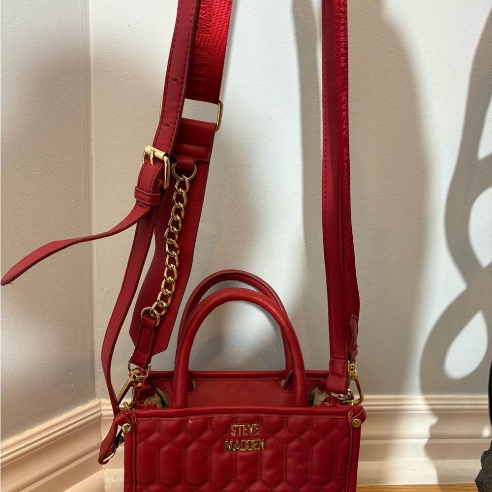 Steve Madden Red Quilted Crossbody Satchel With Logo Removable Strap Mini Bag - Picture 12 of 12